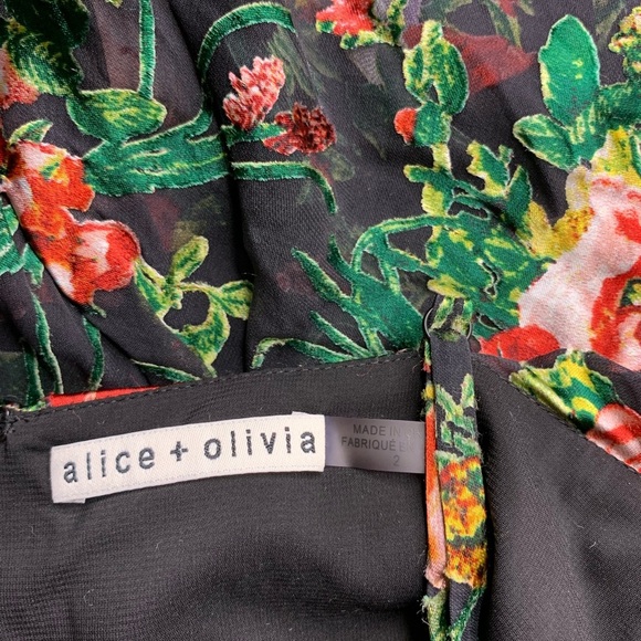 Alice + Olivia Florentina off the shoulder dress, size 2. - Picture 7 of 7